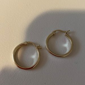 Gold earrings